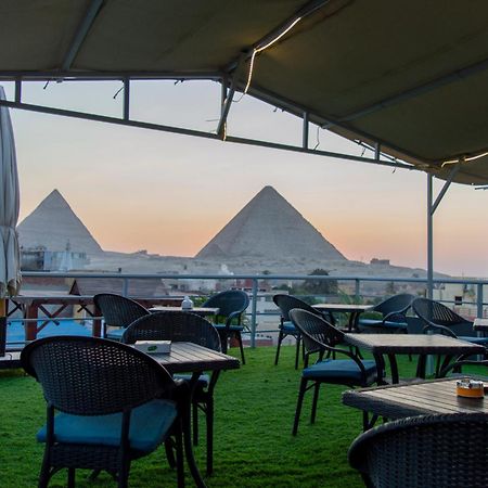 The Pyramids Gate Inn Kafrat al Jabal Exterior photo