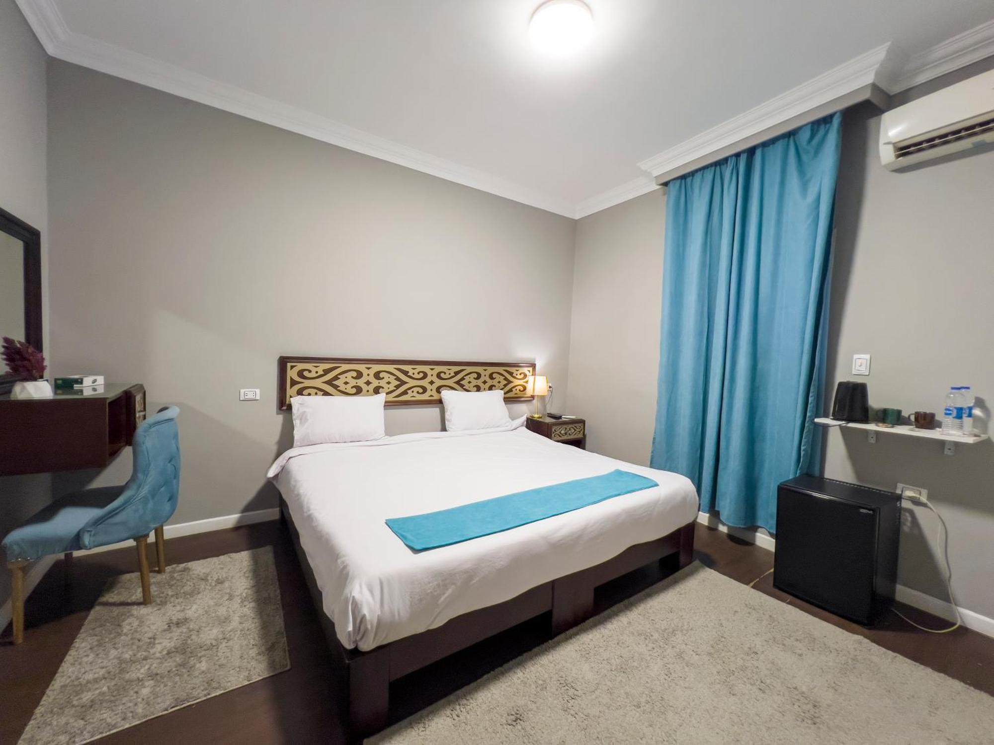 The Pyramids Gate Inn Kafrat al Jabal Exterior photo